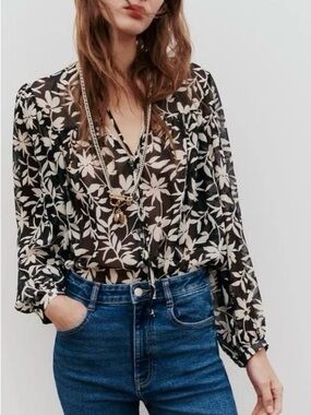 Zara| Black Blouse w/White Floral Print V-Neck Semi-Sheer Long Sleeve Sz XS